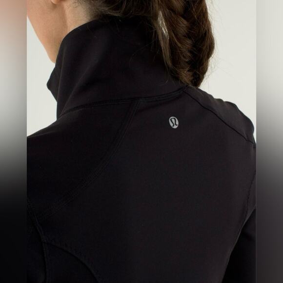 Lululemon Nice Asana Funnel Neck Athletic Mid-Layer Ruffle Jacket In Black Sz 4 - Picture 6 of 16
